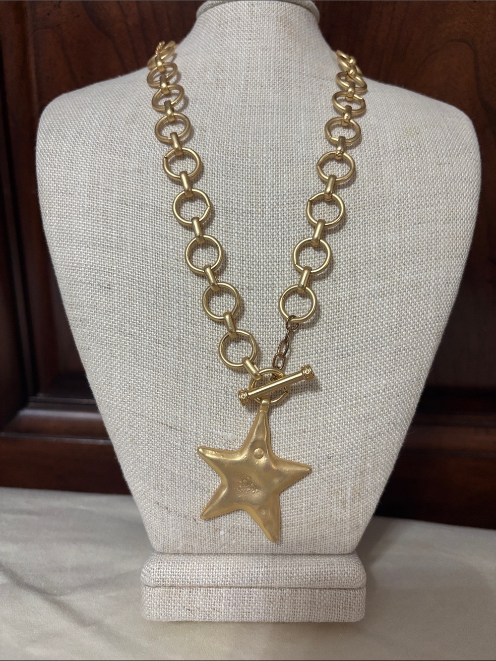 Gold Star Pendant Chain Necklace - Home Accents